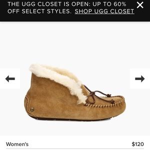 Like New UGG Alena Slippers